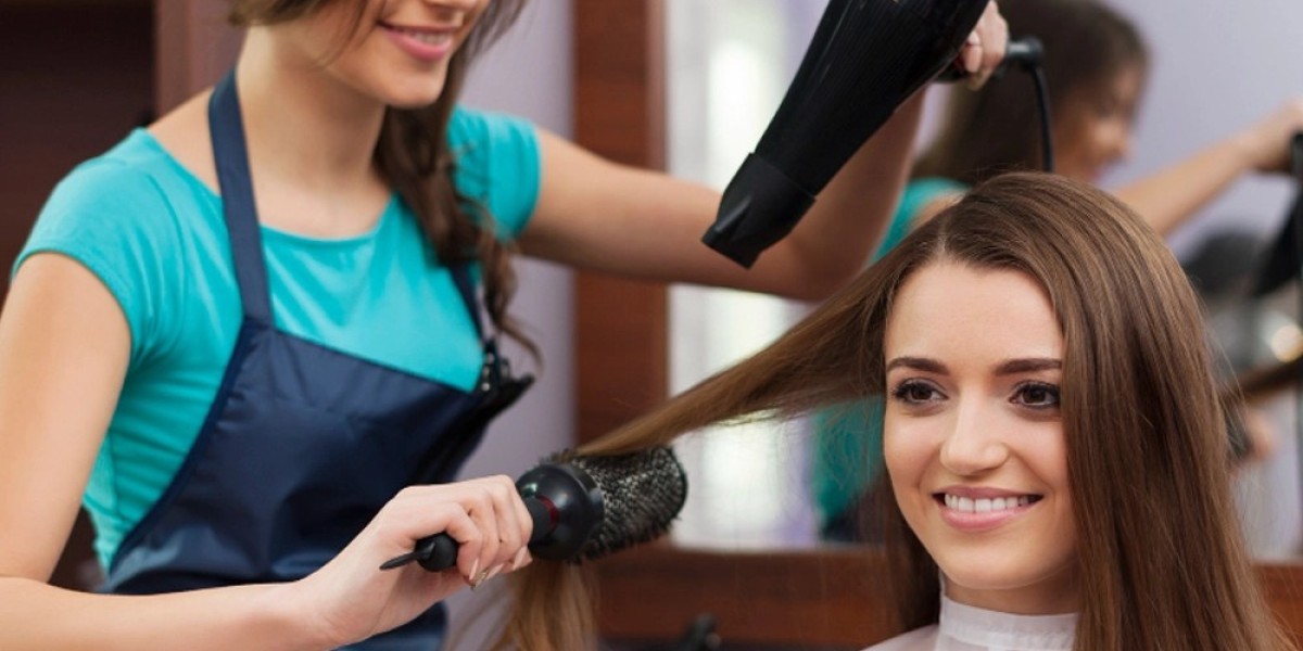 Beautician Course in Chandigarh