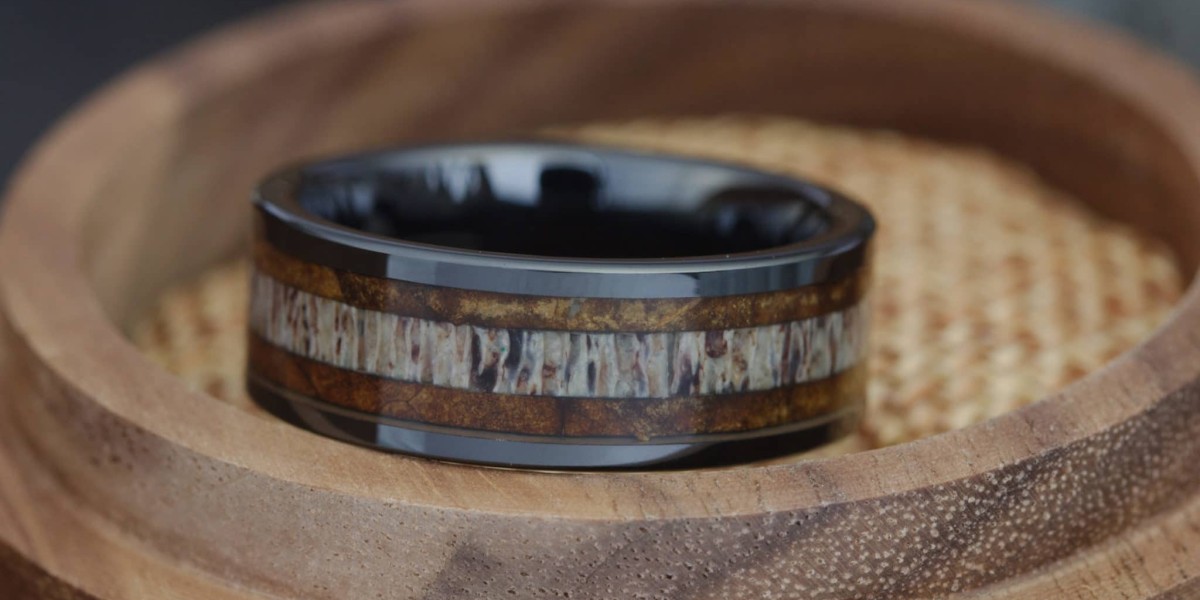 The Ultimate Guide to Men's Gunmetal Wedding Bands