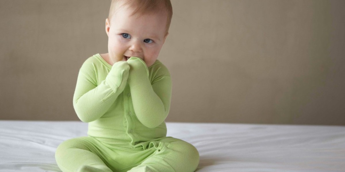 How to Find the Best Bamboo Baby Clothes Online