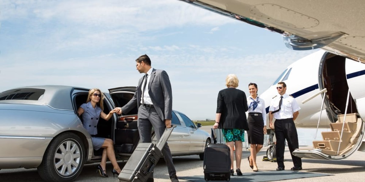 How does a DC Limo Rental enhance the experience of attending events like weddings?