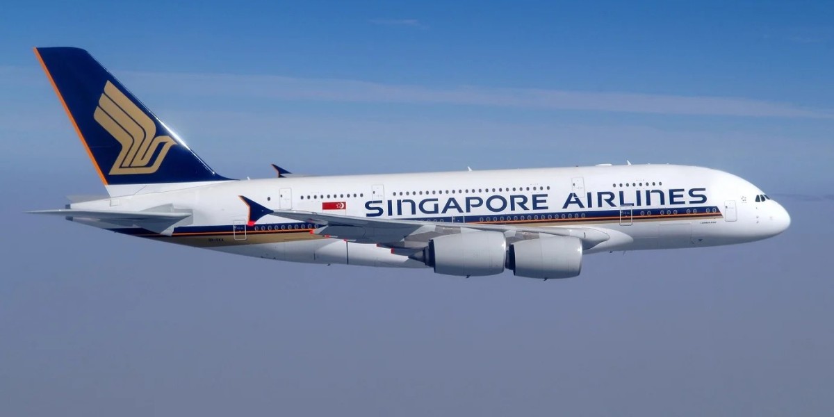 How do I complain to Singapore Airlines?