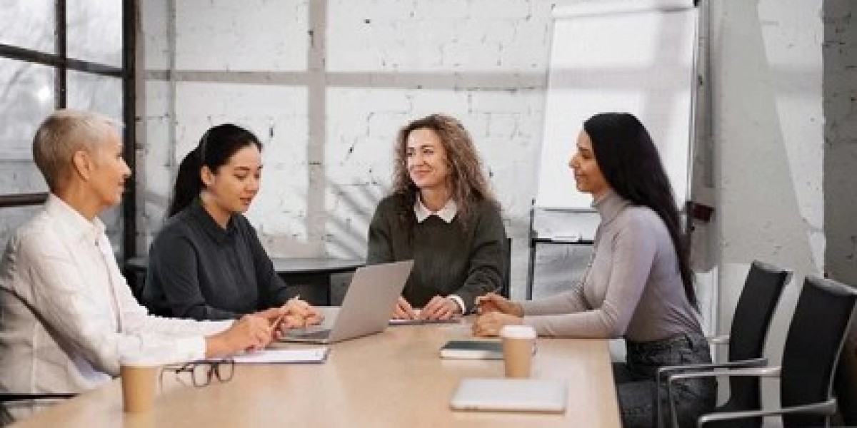 Four Ways to Empower Women in the Workplace