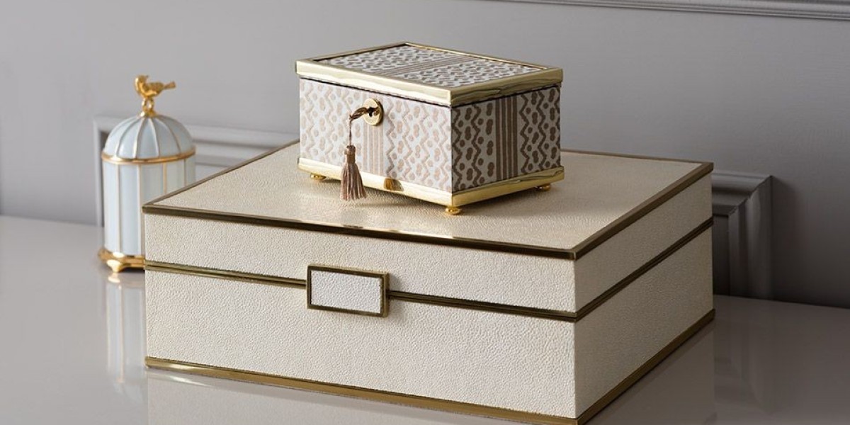 Everything You Need to Know About Custom Jewelry Boxes