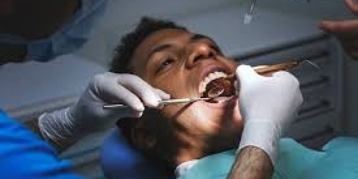 Recognizing Urgent Dental Issues: When to Contact an Emergency Dentist in Dublin