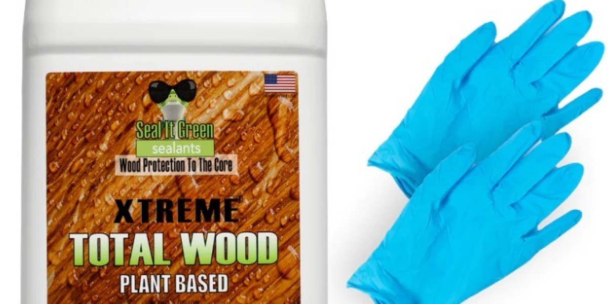 The Best Wood Fence Sealer for Lasting Protection