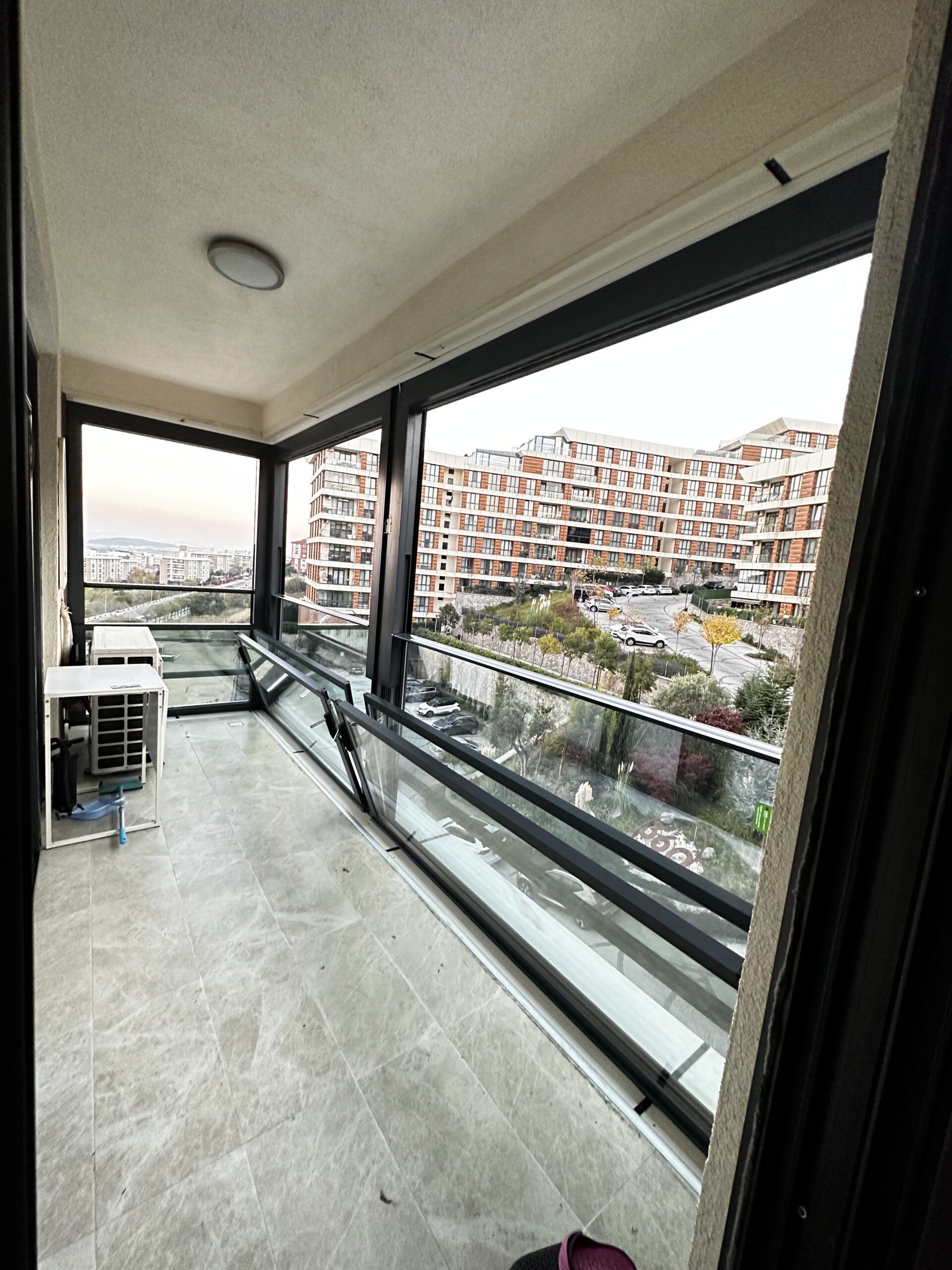 Giyotin Cam Balkon - İstanbul